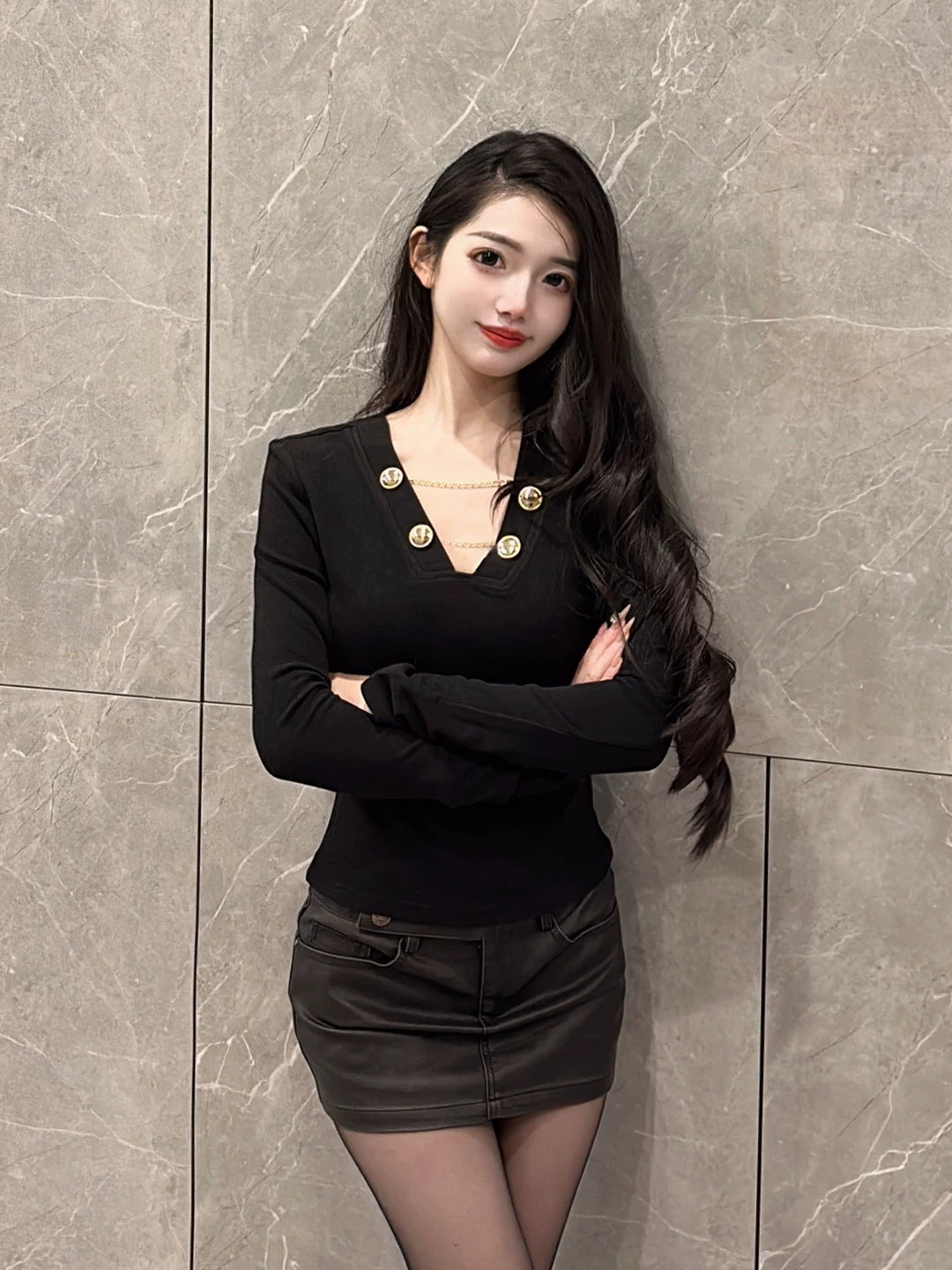 Onyx Chain Top
